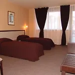 Hotel Lovech Отель