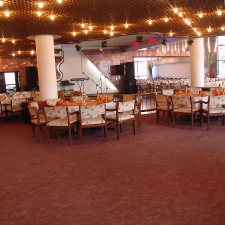 Hotel Lovech Ловеч