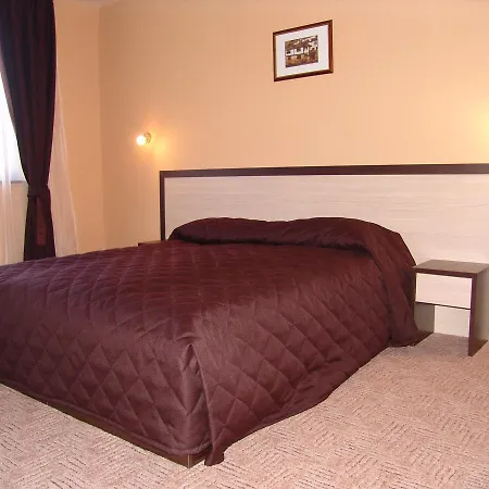 Hotel Lovech Отель